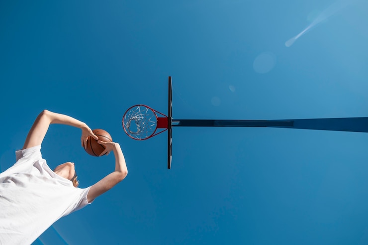 Кто из игроков стоит на повестке дня в Летней лиге НБА — 2025: Дёмин и Голдин в центре внимания